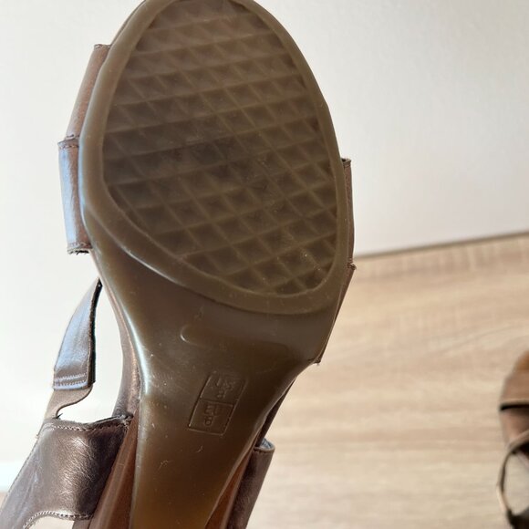 Aerosoles Strappy Sandals Heeled Shoes - Size 8 - Bronze Gold - Picture 5 of 8